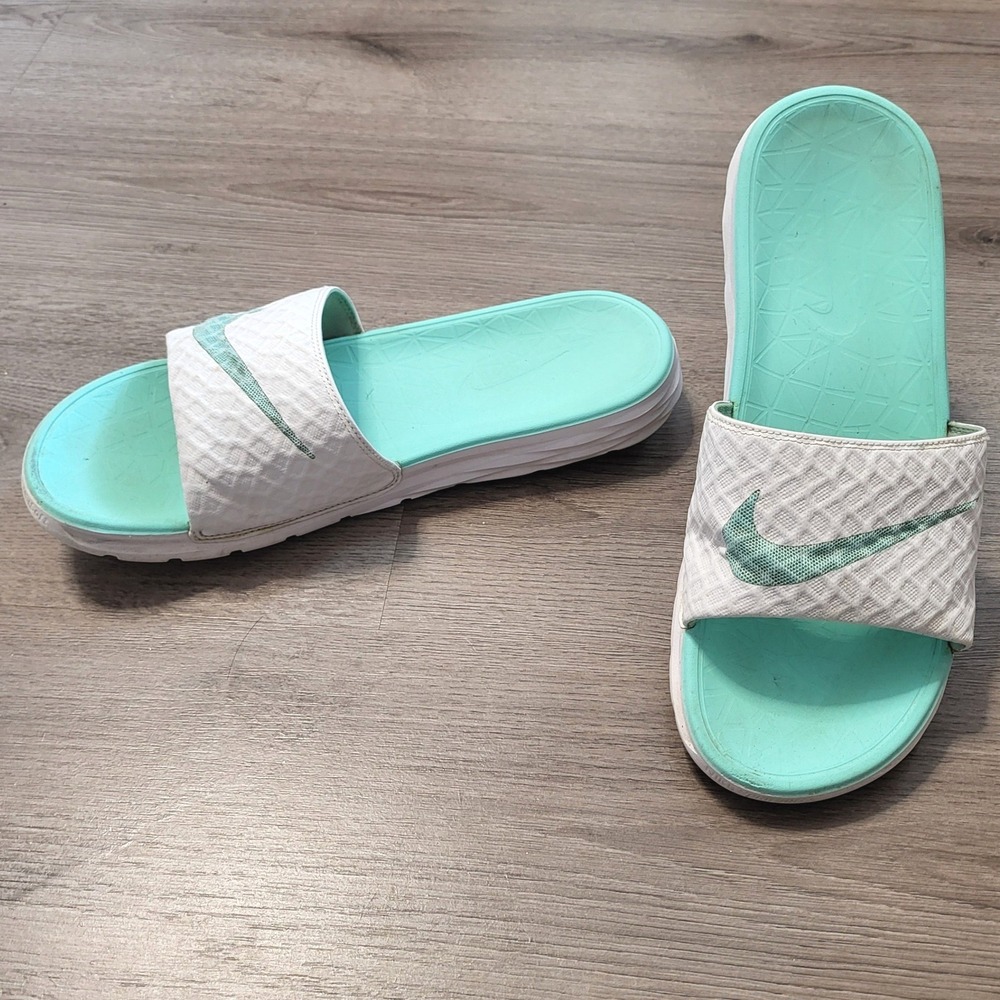 Nike Benassi Solarsoft Comfort Slide Sandals Artisan Teal Mint Womens 11 2017